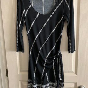 Studio M Size XS Black Faux Wrap Dress 3/4 Sleeve Fluer De Lis Style Print